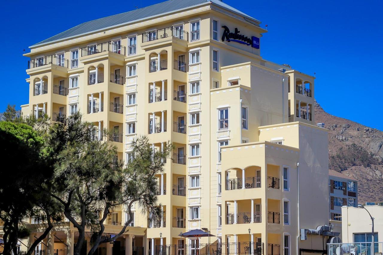 Hotel Le Vendome Cape Town Exterior foto The hotel in 2012